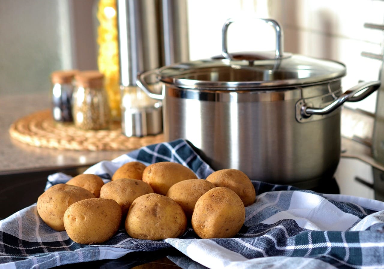 Cosa Mangiare con le Patate per Abbassare l'Indice Glicemico: Consigli Utili e Abbinamenti